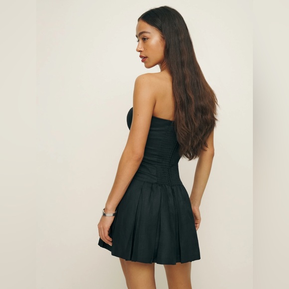 NEW Reformation Isabeli Mini Linen Strapless Dress in Black | size 4 - Picture 4 of 11